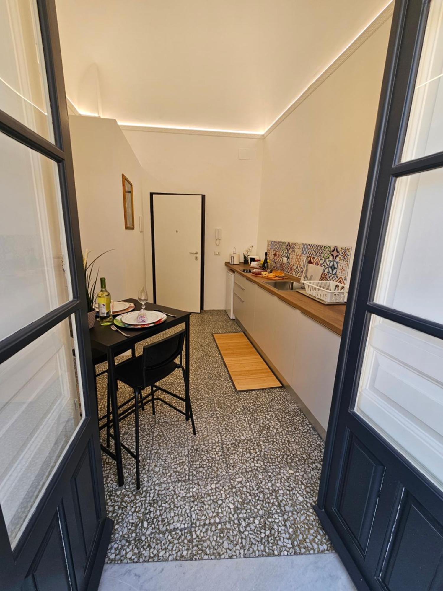 Grey House Apartments Catania Ngoại thất bức ảnh