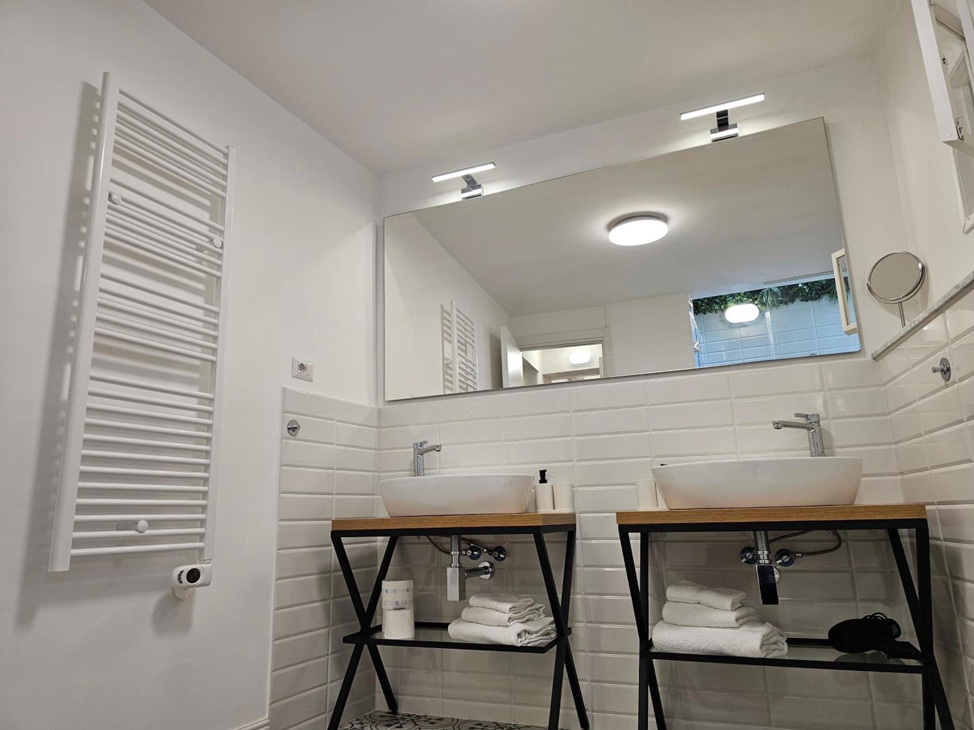 Grey House Apartments Catania Ngoại thất bức ảnh